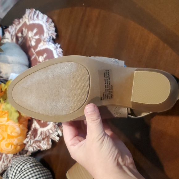 🌻Francesca's Open-heel Booties 🌻 - Picture 4 of 6